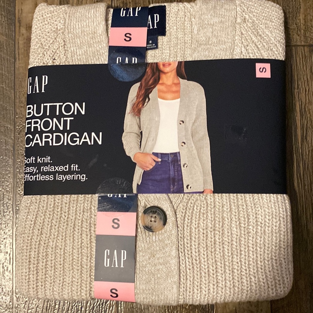 Gap small button front cardigan tan khaki